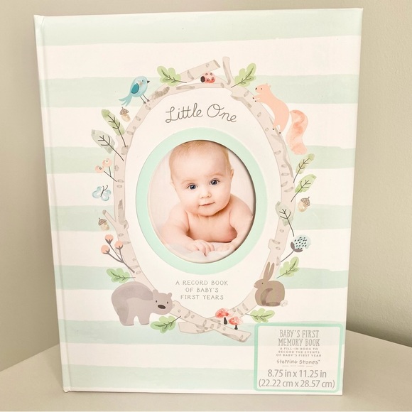 Little One Memory Record Book Baby’s First Years Picture Frame Cover New - Picture 1 of 6